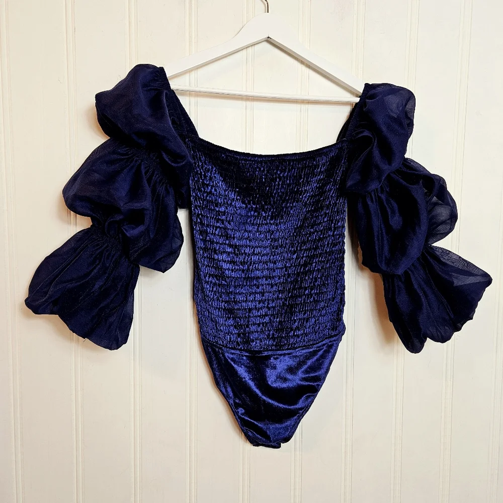 Free People Bodysuit Sz S Girls Just Wanna Velvet Smocked Puff Sleeve Navy Marin